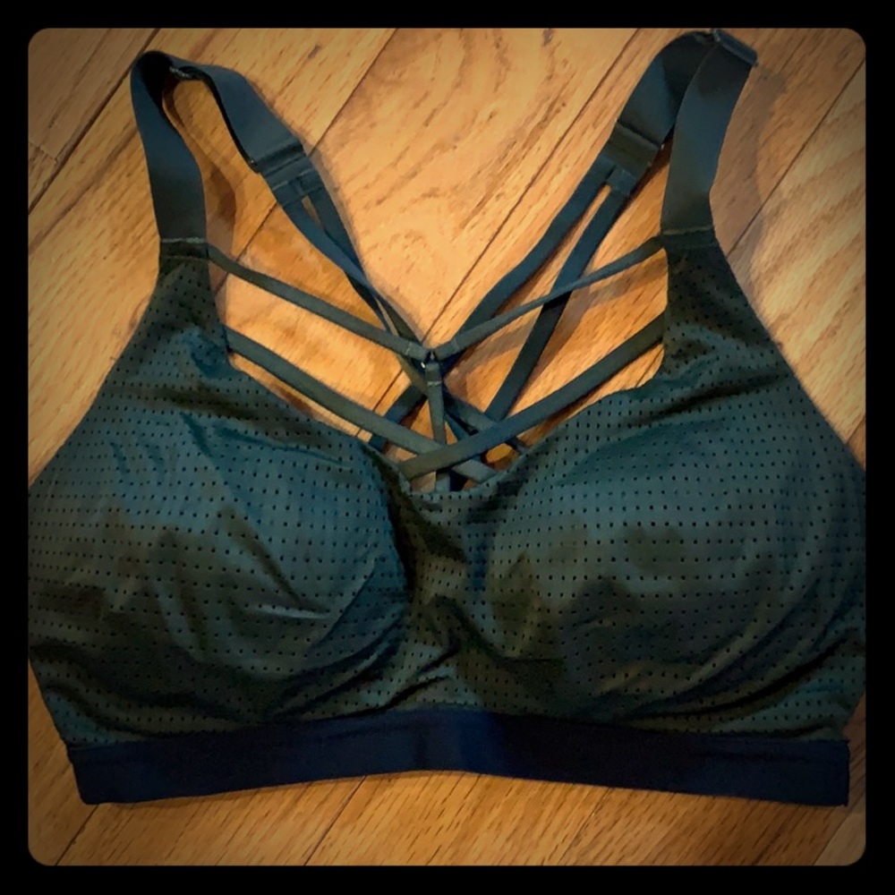 Victoria Secret Sports Bra - Army Green/Blk - 34D